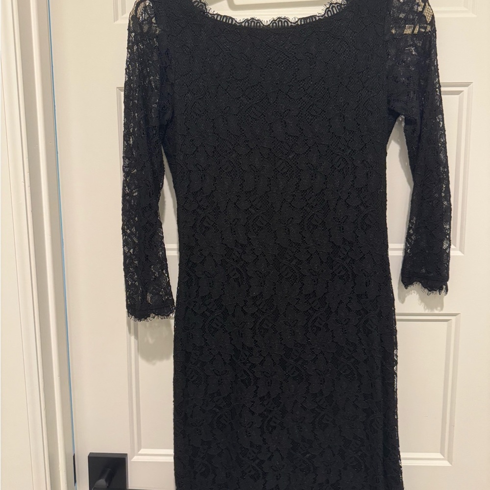 Diane Von Furstenberg Black Sheath Dress 3/4 Sleeve Scoop Neck